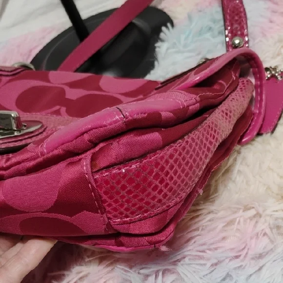 FIRM PRICE! Authentic Coach Y2K Pink/Fuschia Peyton Sateen Shoulder Bag Hangtag - Picture 16 of 16